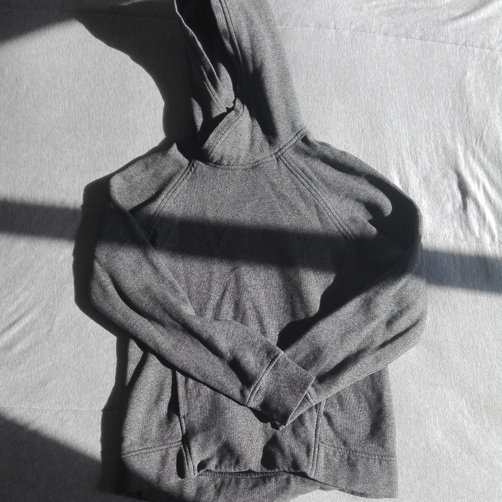 lululemon grey hoodie